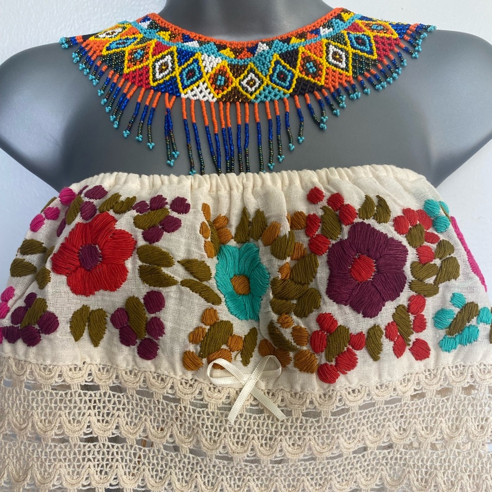 💯 EMBROIDERED MEXICAN CLOTHES AND ACCESSORIES - Picture 3 of 6